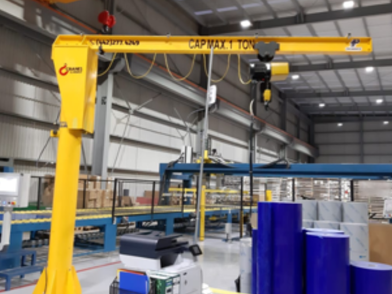 CRANES AND HOITS Construex