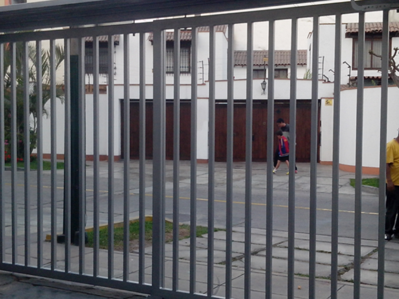 Puertas con Operador de Cadena Jalisco