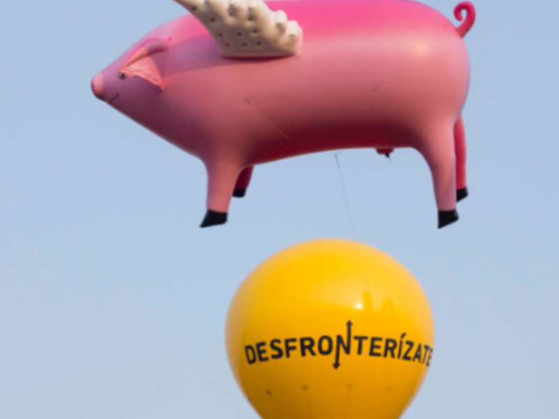Globo publicitario inflable de cerdo CDMX
